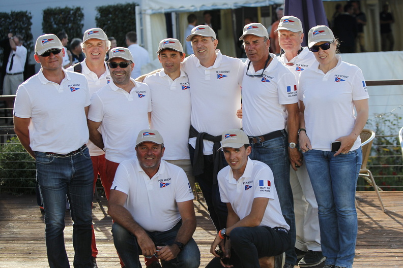 Crew of Pen Koent, Emmanuel Le Men's First 40.7, France White