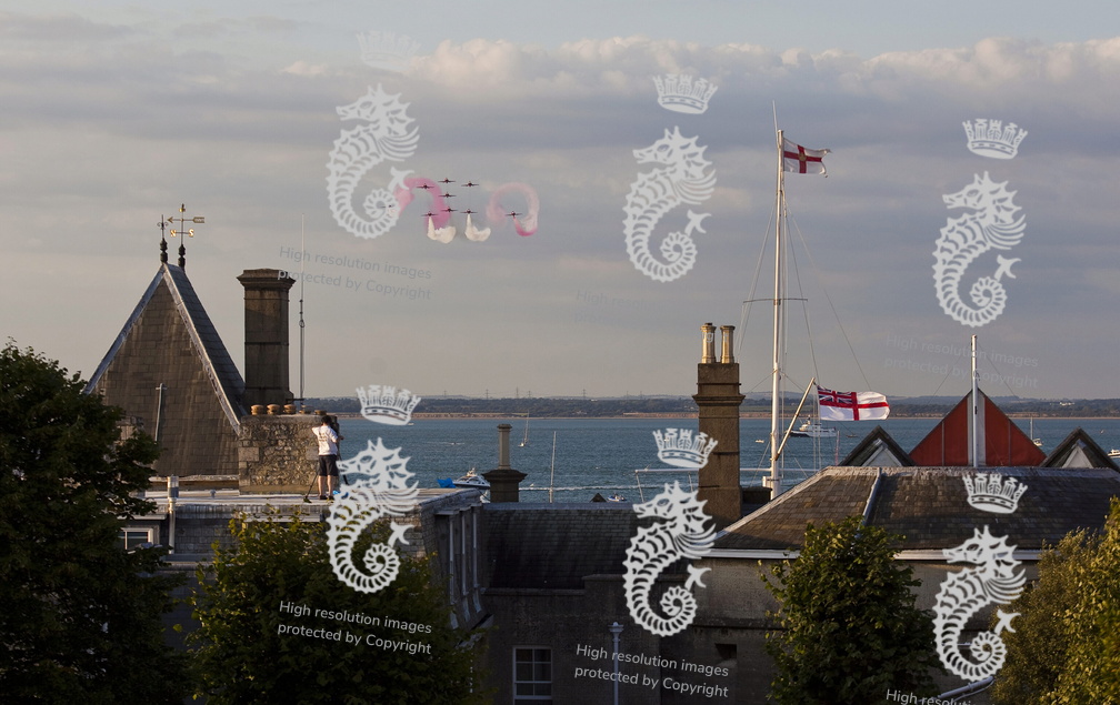 The &quot;Red Arrows&quot; in front of the Royal Yacht Squadron