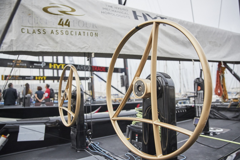 Gold wheels for the leading RC44