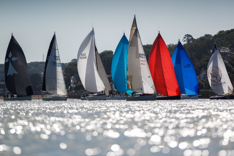 Start of the RORC Cowes-Dinard-St. Malo Race