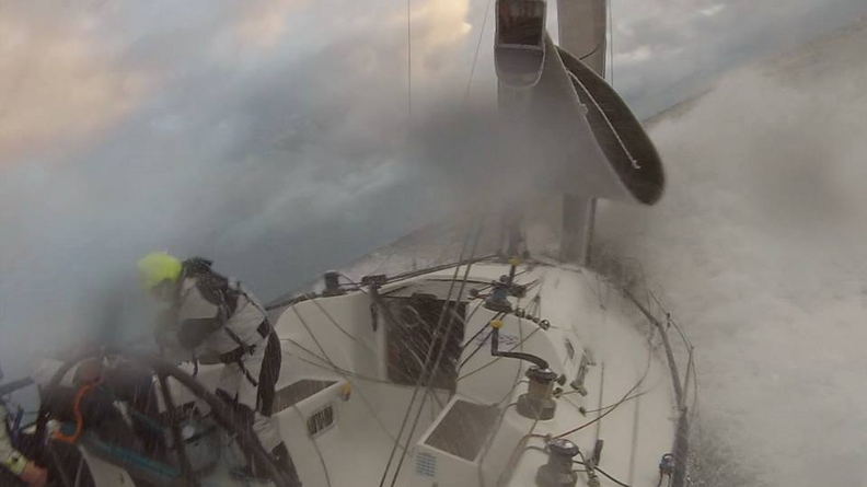 Onboard Philosophie IV - getting rather wet!