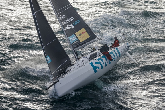 Swell, Sun Fast 3300 sailed by Henry Bomby and Shirley Robertson
