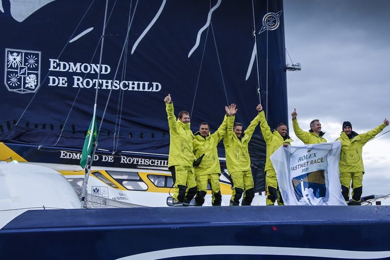 The first multihull to finish, the Ultime Maxi Edmond de Rothschild