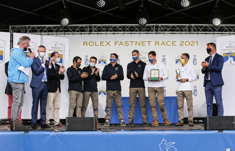 The team of Maxi Edmond de Rothschild at the Prize-giving