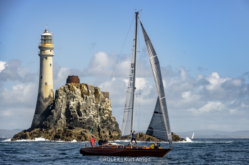 Oromocto, One Ton owned by Kai Greten leaves the Fastnet Rock behind