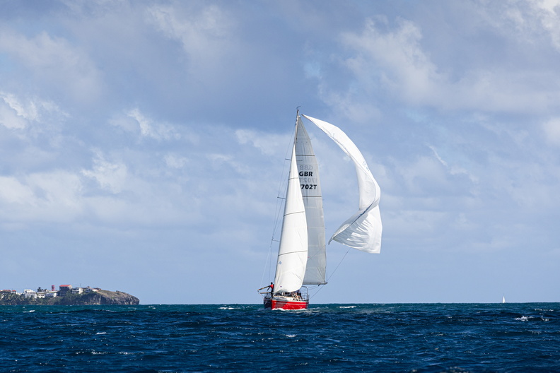 Scarlet Oyster makes way to Grenada