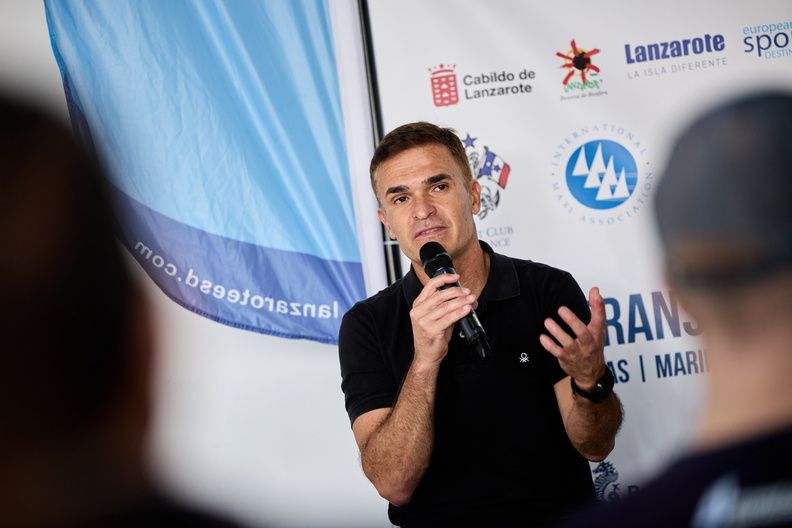 Hector Fernández Manchado – CEO Lanzarote Tourist Board - addresses the audience