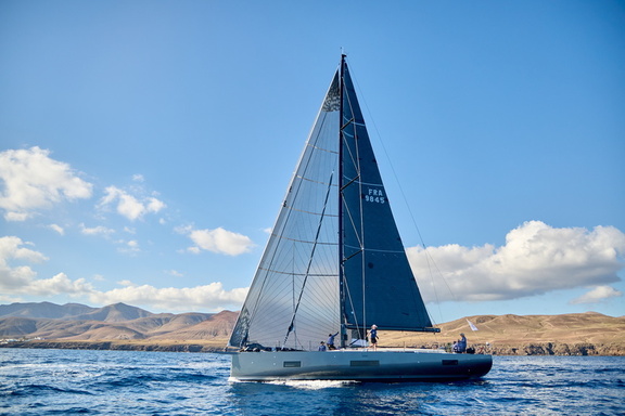 Yagiza, First 53 sailed by Laurent Courbin leaves Lanzarote behind