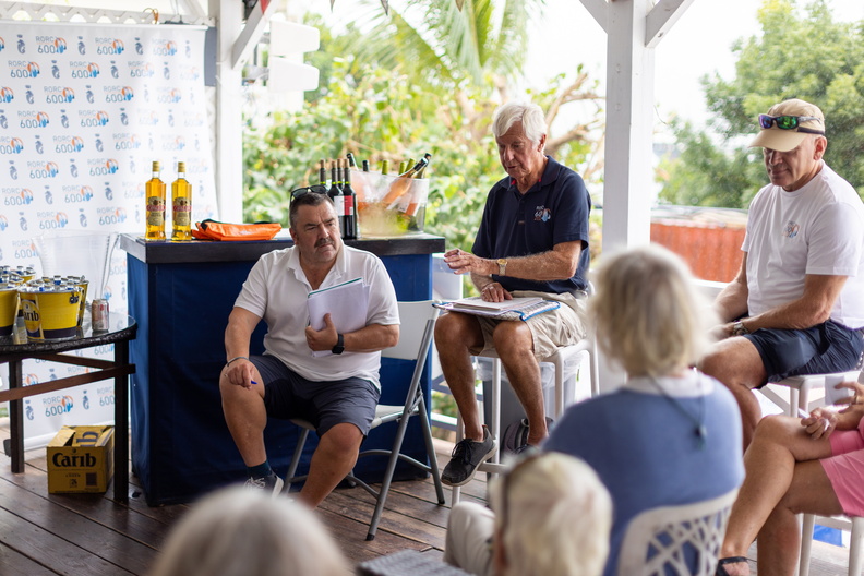 The volunteers party is an opportunity to brief the team before the race starts