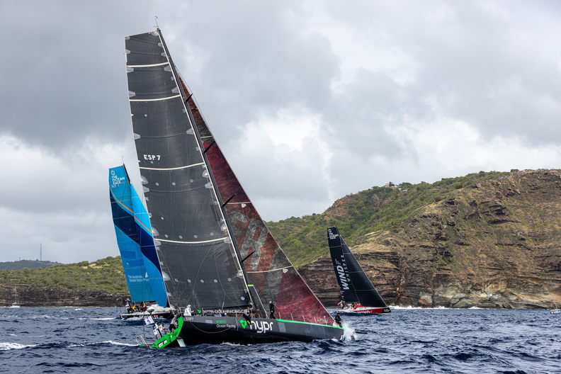 Emerald Racing Team sailing VO70 Hypr