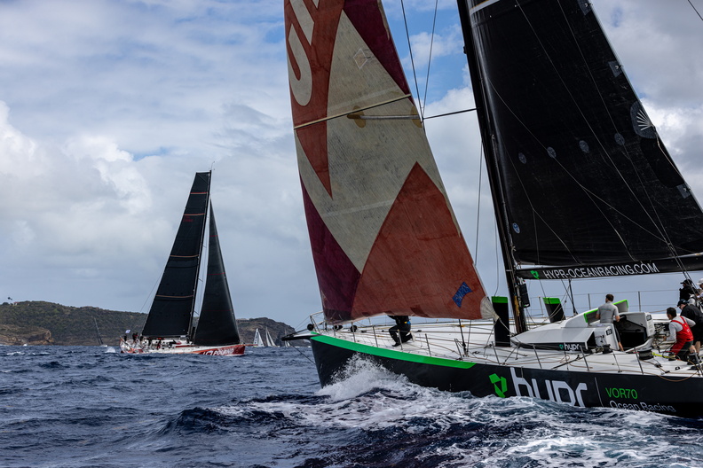 Emerald Racing Team sailing VO70 Hypr