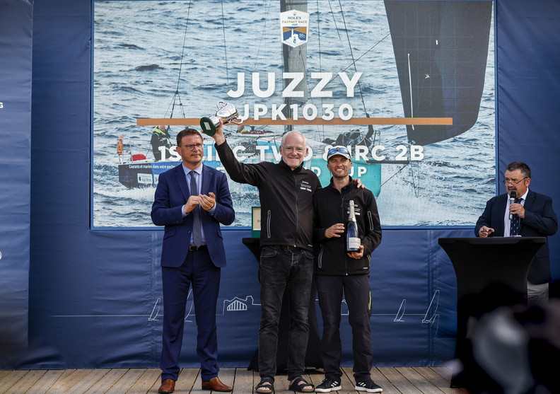 Thomas Bonnier and his co-skipper David Prono, winners of IRC Two on his JPK 1030 Juzzy
