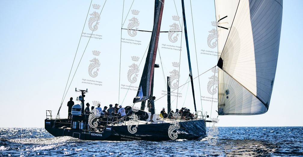 VO65 Sisi sailed by Oliver Kobale