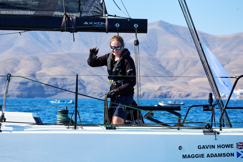 Tigris, JPK 1180 sailed doublehanded by Gavin Howe and Maggie Adamson