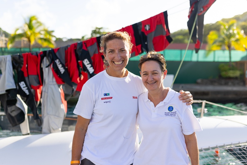 Dee Caffari and island sailing representatives