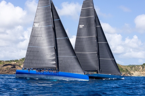 Side by side, the 85ft Deep Blue owned by Wendy Schmidt and Leopard 3, the 100-footer owned by Joost Schuijff