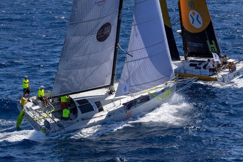 Class 40s Trim Control, sailed by Alexandre le Gallais, and Sign for Com sailed by Melwin Fink